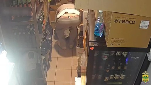 В Сочи задержали москвича, который «гулял» по закрытым кафе