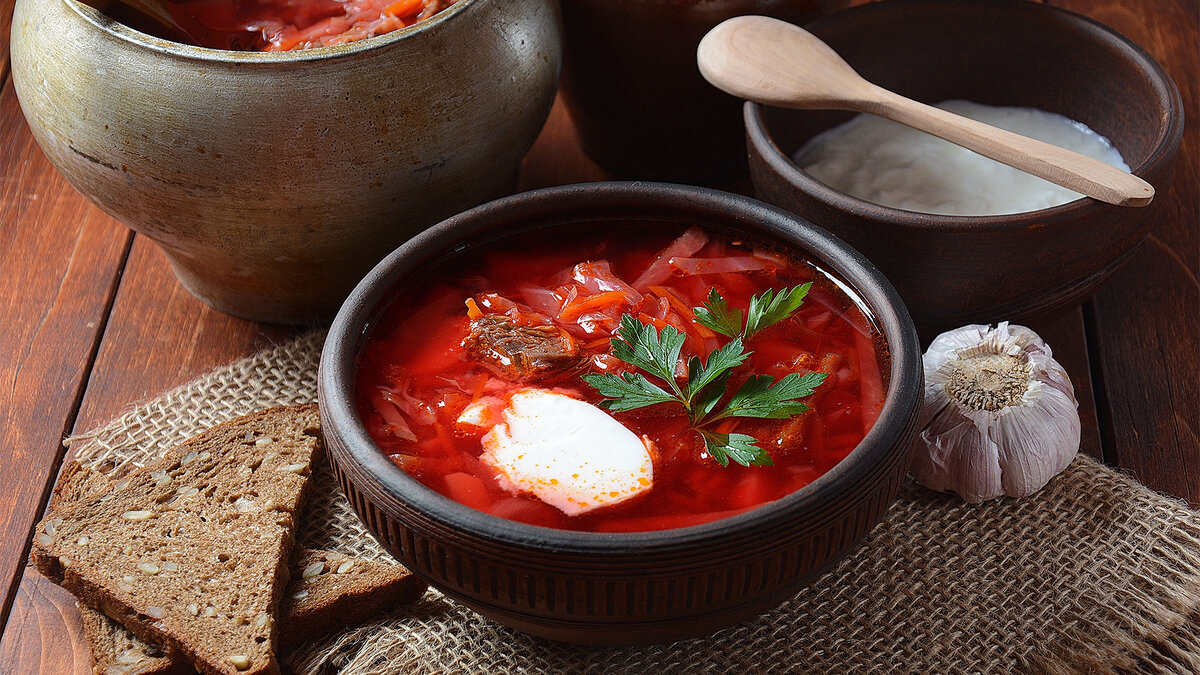 Секреты приготовления идеального борща: насыщенно-красный цвет и отменный вкус