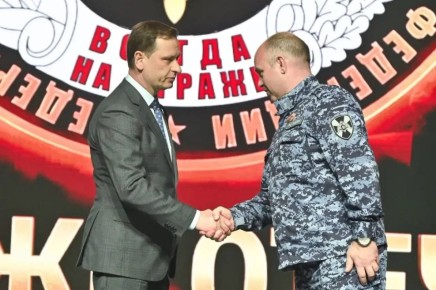 Глава Сочи Андрей Прошунин принял участие в торжественном мероприятии к 10-летию Росгвардии