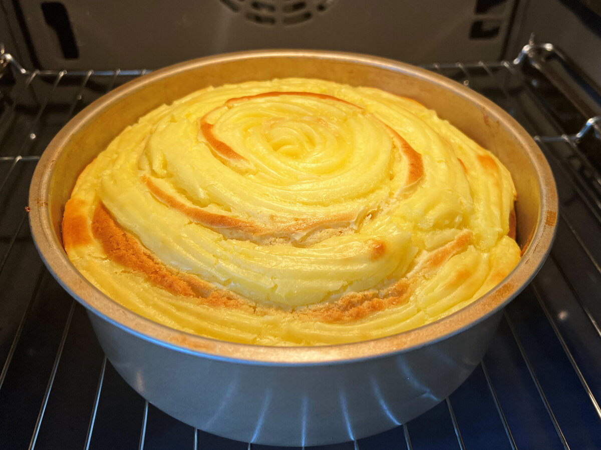 Идеальный яблочный пирог с заварным кремом: шаг за шагом к успеху