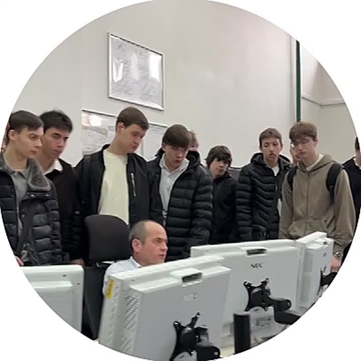 Продолжаем серию экскурсий для студентов Института транспорта и сервиса в Центр организации дорожного движения МКУ г. Сочи «УАД»