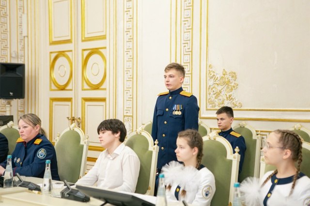 Представители Следственного комитета приняли участие в заседании Молодежного совета Всероссийской акции «Дни белых журавлей» Представители Следственного комитета приняли участие в заседании Молодежного совета Всероссийской акции «Дни белых журавлей»