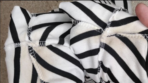 Эффективные методы борьбы с пятнами пота на одежде: секреты прекрасного ухода