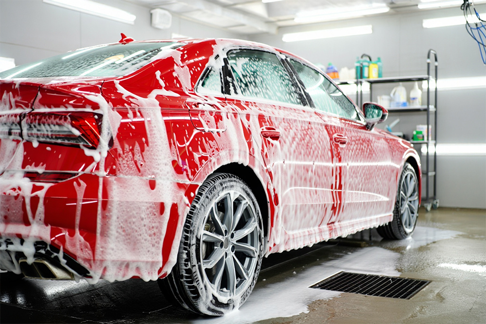 Как эффективно мыть автомобиль с керамическим покрытием: секреты и советы