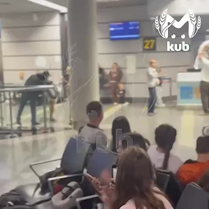 Тяжелая ночь в аэропорту Сочи