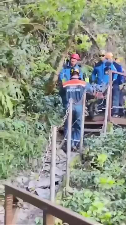 ������� �������� � ������ � ������ 200 ������ � ���� � �����