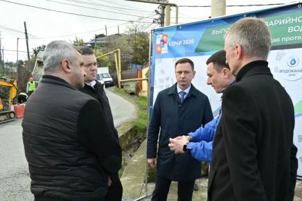 Андрей Прошунин: Проинспектировал ход восстановительных работ на водоводе в селе Барановка