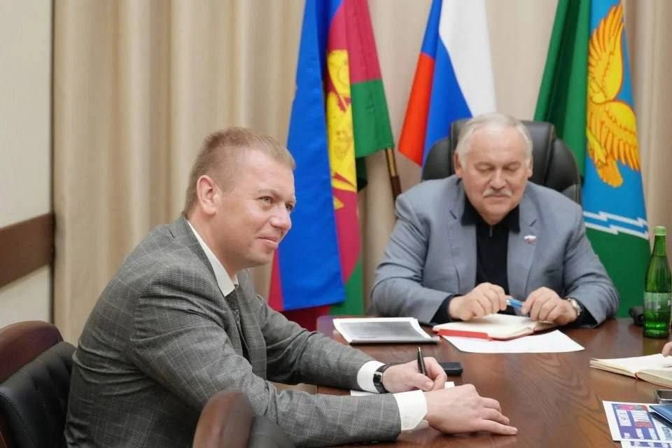 Константин Затулин провёл рабочий день в Апшеронском районе Константин Затулин провёл рабочий день в Апшеронском районе