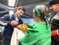 В аэропорту Сочи торжественно встретили чемпиона Европы по карате Эдуарда Гаспаряна