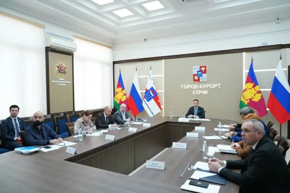 Глава Сочи Андрей Прошунин принял участие в совещании регионального проектного комитета под председательством губернатора Краснодарского края Вениамина Кондратьева Глава Сочи Андрей Прошунин принял участие в совещании регионального проектного комитета под председательством губернатора Краснодарского края Вениамина Кондратьева
