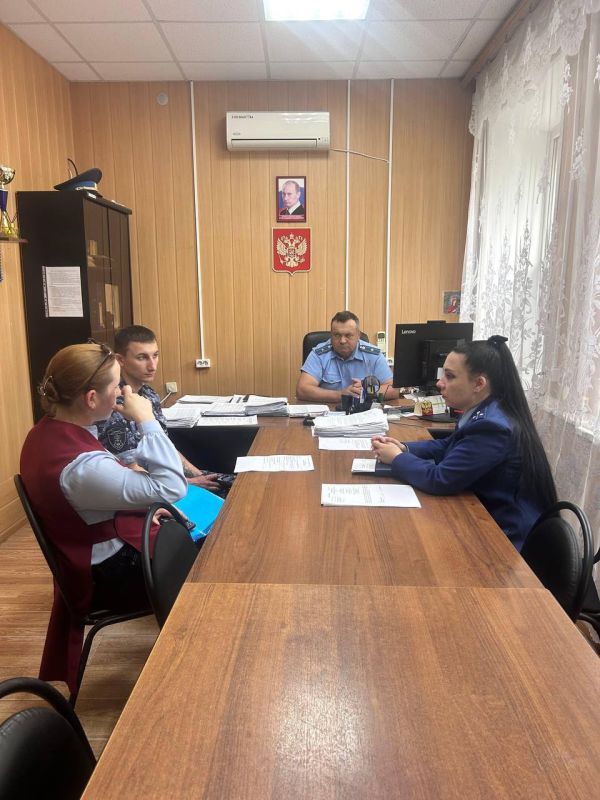 Прокурорами в территориальных отделах судебных приставов проведены тематические приемы граждан по вопросам соблюдения законодательства об исполнительном производстве Прокурорами в территориальных отделах судебных приставов проведены тематические приемы граждан по вопросам соблюдения законодательства об исполнительном производстве