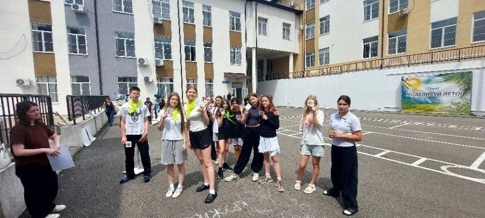 Сочи в деталях: как квиз от МБУ ДО ЦТРиГО города Сочи превратил день в лагере круглосуточного пребывания «Ласточка» в настоящее приключение
