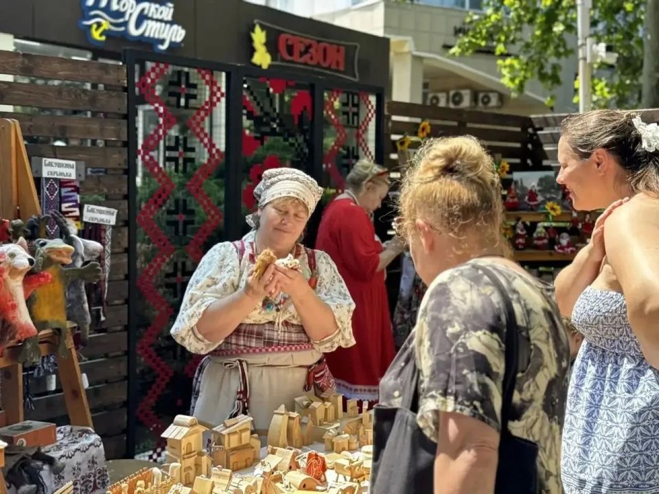 В городах и районах Кубани отметили День России В городах и районах Кубани отметили День России