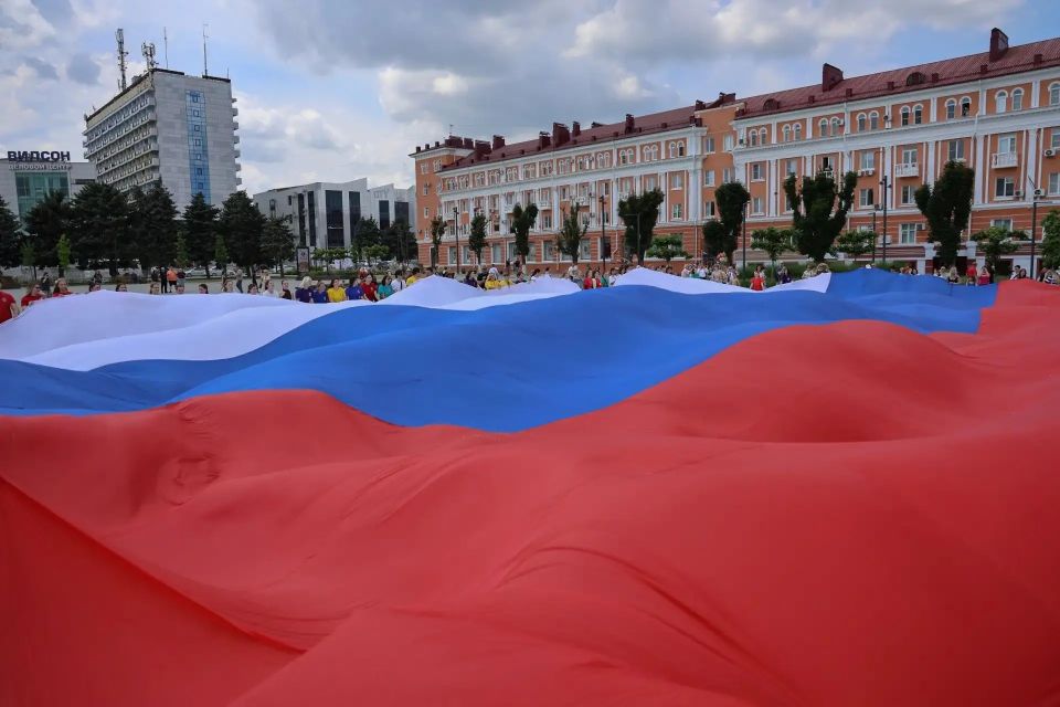 В городах и районах Кубани отметили День России В городах и районах Кубани отметили День России