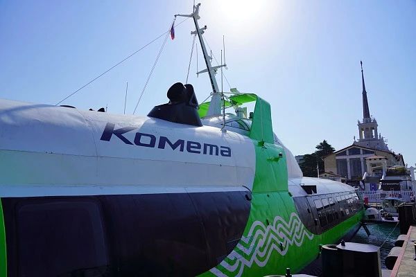 Морское сообщение возобновлено между центром Сочи и Адлером, сообщает администрация города-курорта