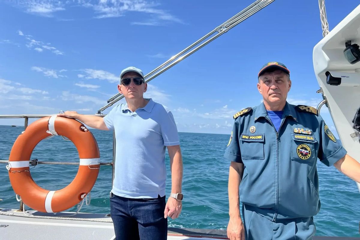 В Сочи провели комплексный мониторинг пляжных территорий с моря В Сочи провели комплексный мониторинг пляжных территорий с моря