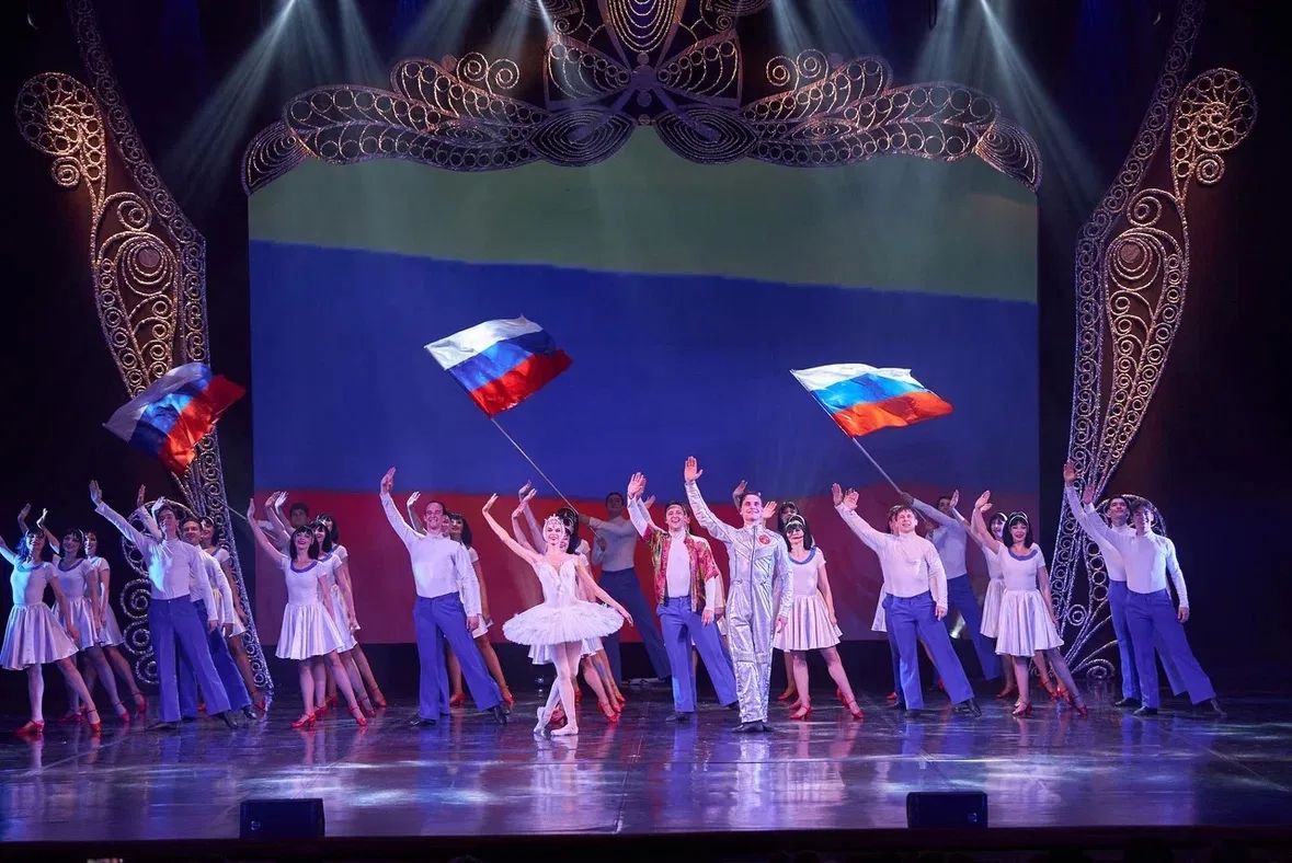 Балет «Кострома» завершил большой гастрольный тур к 35-летнему юбилею Балет «Кострома» завершил большой гастрольный тур к 35-летнему юбилею