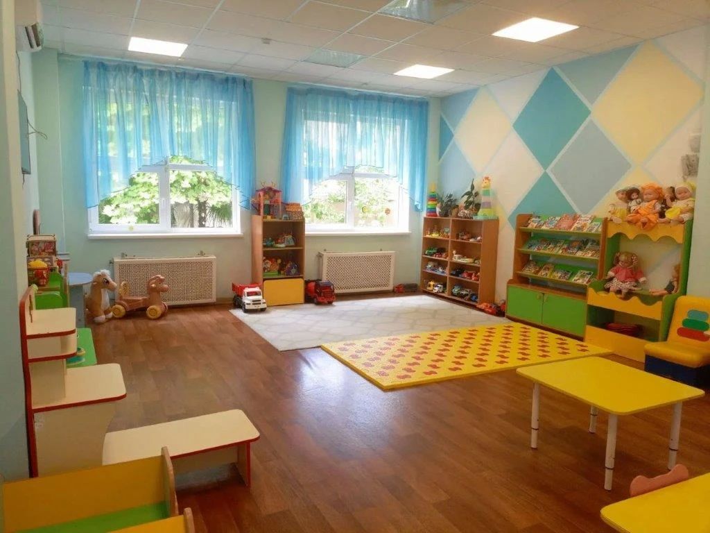 Подготовка образовательных организаций города к новому учебному году идет полным ходом