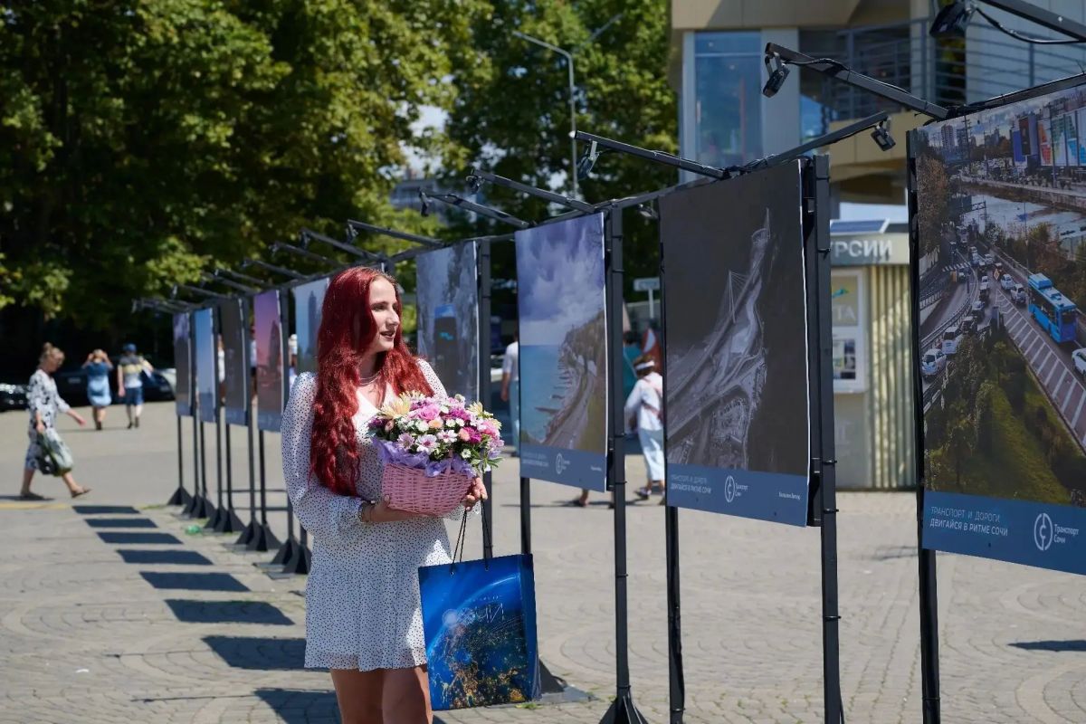 В Сочи открылась выставка, посвященная транспорту и дорогам курорта В Сочи открылась выставка, посвященная транспорту и дорогам курорта