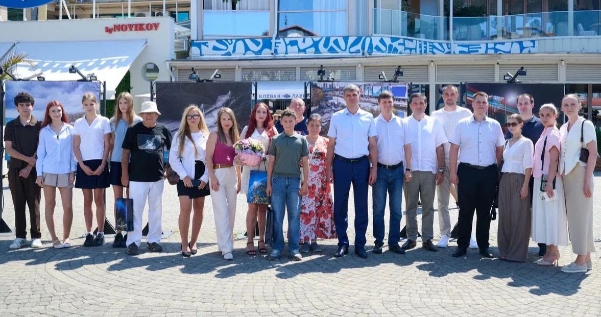 В Сочи открылась выставка, посвященная транспорту и дорогам курорта
