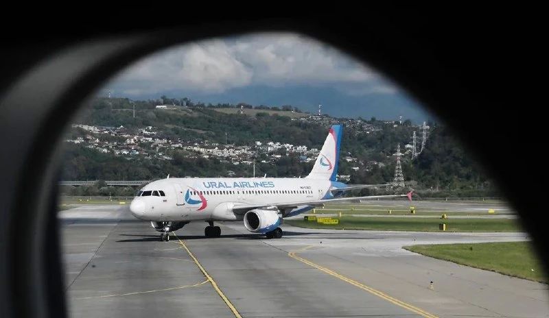 Аэропорт Сочи вновь ограничил прием и отправку рейсов