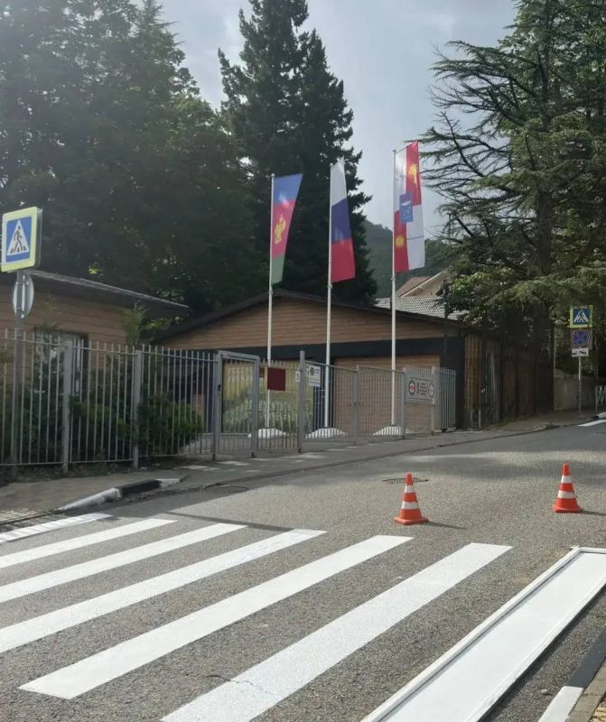 Готовим дороги к началу учебного года Готовим дороги к началу учебного года