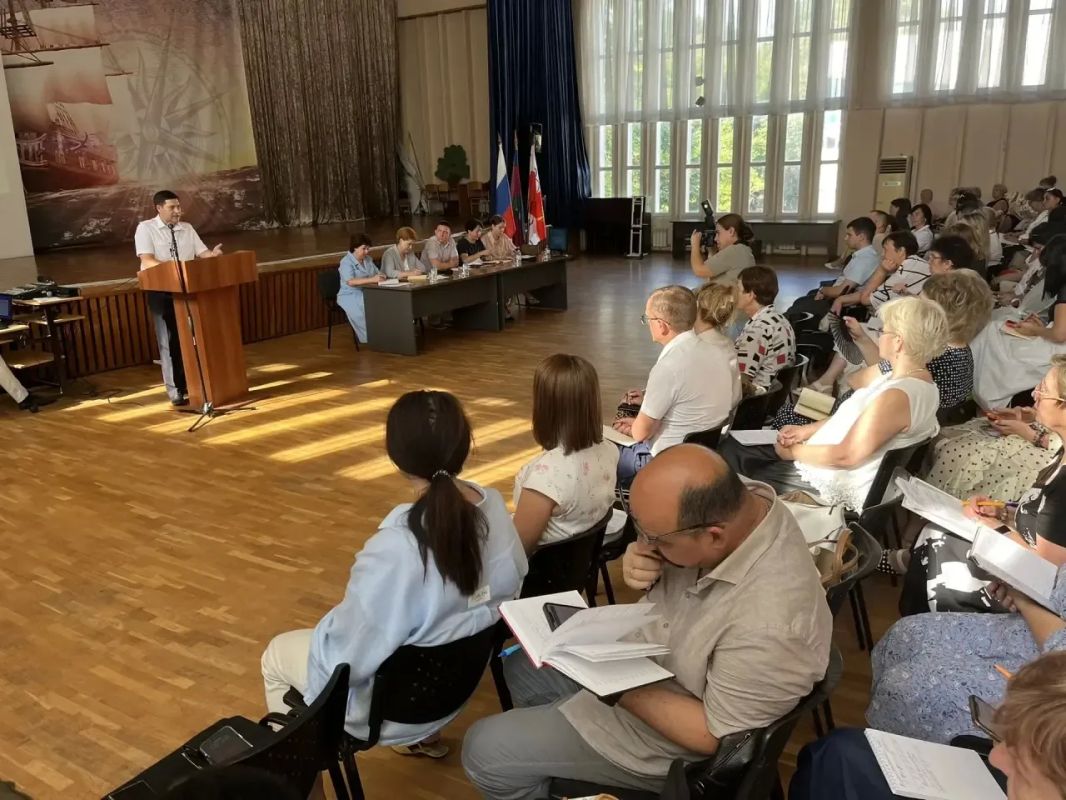 В Сочи обсудили безопасность детей на дорогах В Сочи обсудили безопасность детей на дорогах