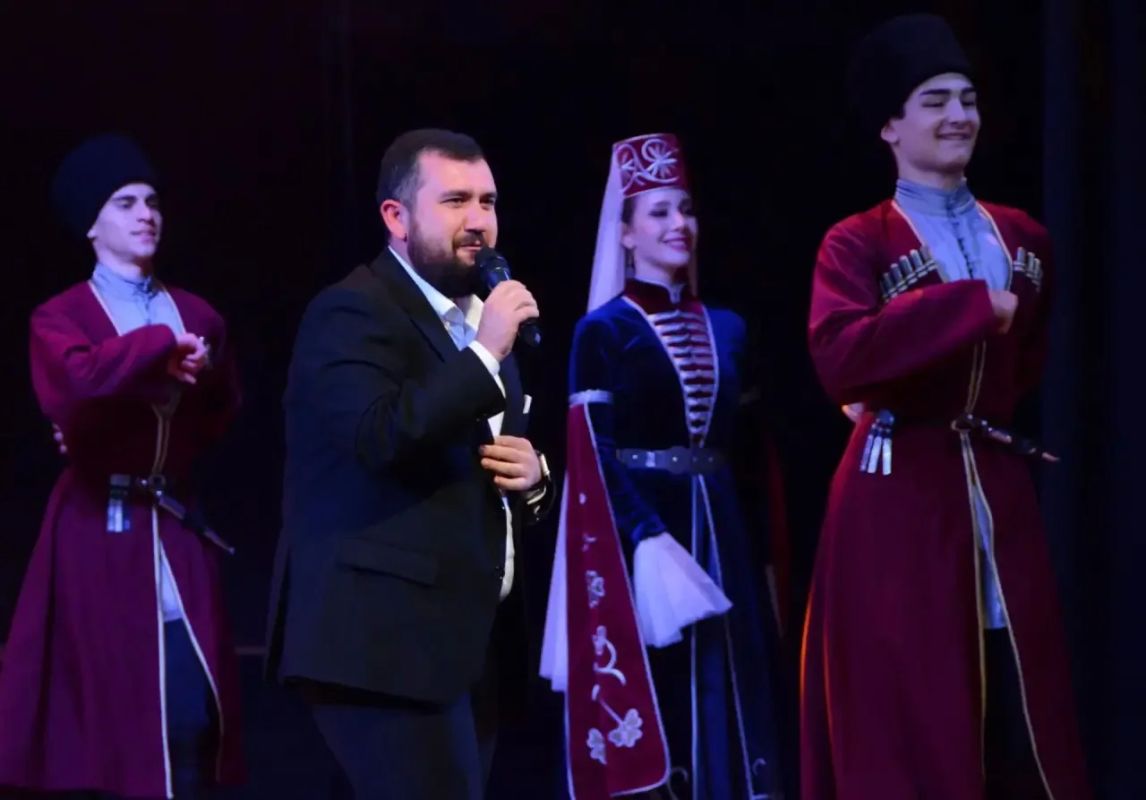 В Лазаревском Центре национальных культур состоялся праздничный концерт в честь 89-й годовщины со Дня образования Краснодарского края В Лазаревском Центре национальных культур состоялся праздничный концерт в честь 89-й годовщины со Дня образования Краснодарского края