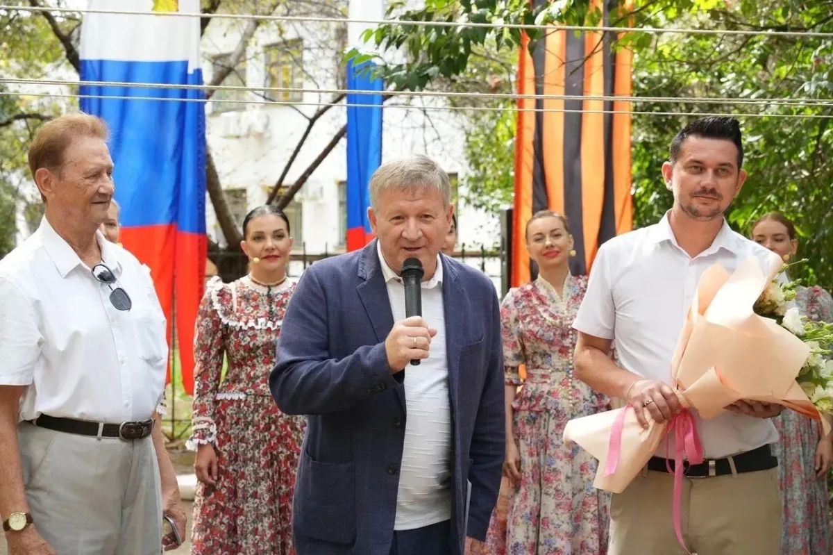 Сегодня свой 100-летний юбилей отмечает Почётный гражданин города Сочи, ветеран Великой Отечественной войны Валентина Ивановна Хрящёва Сегодня свой 100-летний юбилей отмечает Почётный гражданин города Сочи, ветеран Великой Отечественной войны Валентина Ивановна Хрящёва