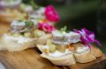Селёдочка с горячей картошкой, лучком и ароматным маслом… Признавайтесь, кому уже захотелось? У нас для вас хорошая новость