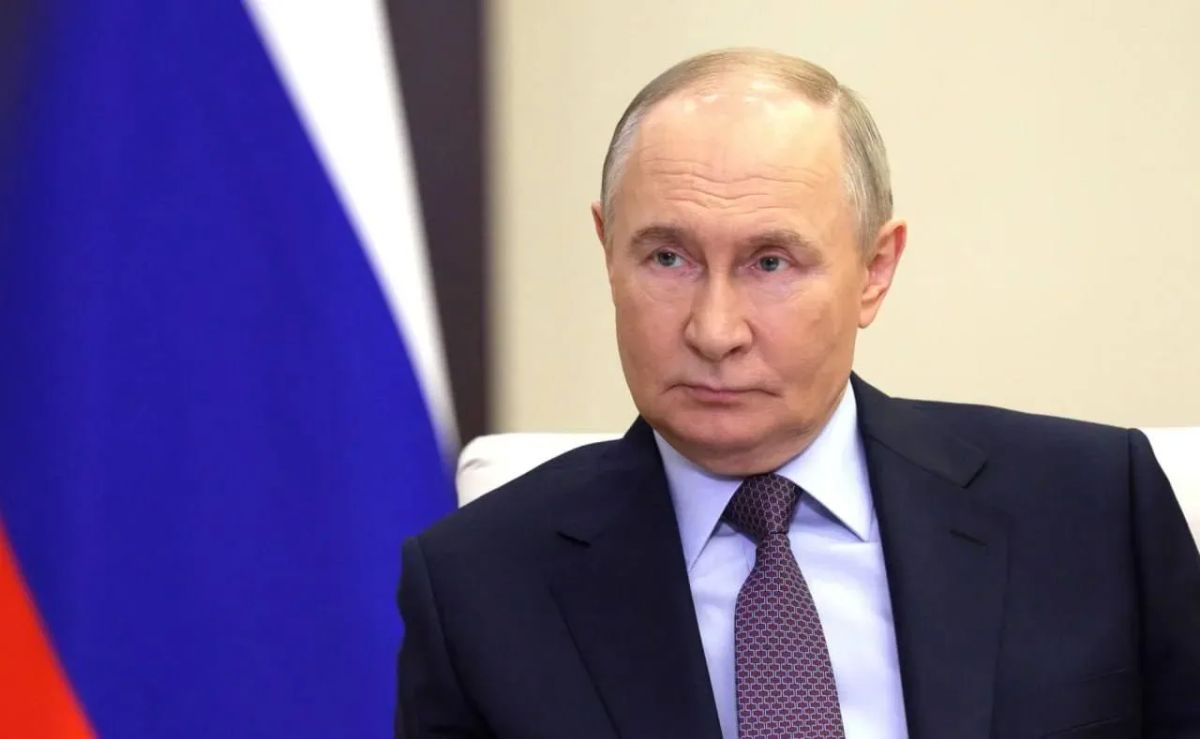 Сегодня ожидается телеобращение Президента России Владимира Путина по поводу предстоящих выборов депутатов Государственной Думы Российской Федерации IX созыва