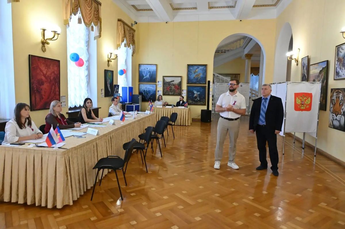 В Сочи прошло заседание штаба Общественной палаты по наблюдению за выборами В Сочи прошло заседание штаба Общественной палаты по наблюдению за выборами