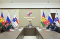 Андрей Прошунин: Вручил знаки почёта «За профессиональное мастерство» сотрудникам Южного авиационно-спасательного центра МЧС России Самвелу Келещяну и Руслану Халатяну