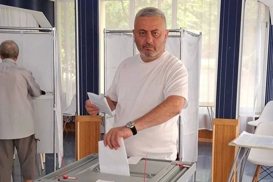В голосовании на выборах в Государственную Думу РФ девятого созыва принимают участие депутаты Городского Собрания Сочи В голосовании на выборах в Государственную Думу РФ девятого созыва принимают участие депутаты Городского Собрания Сочи