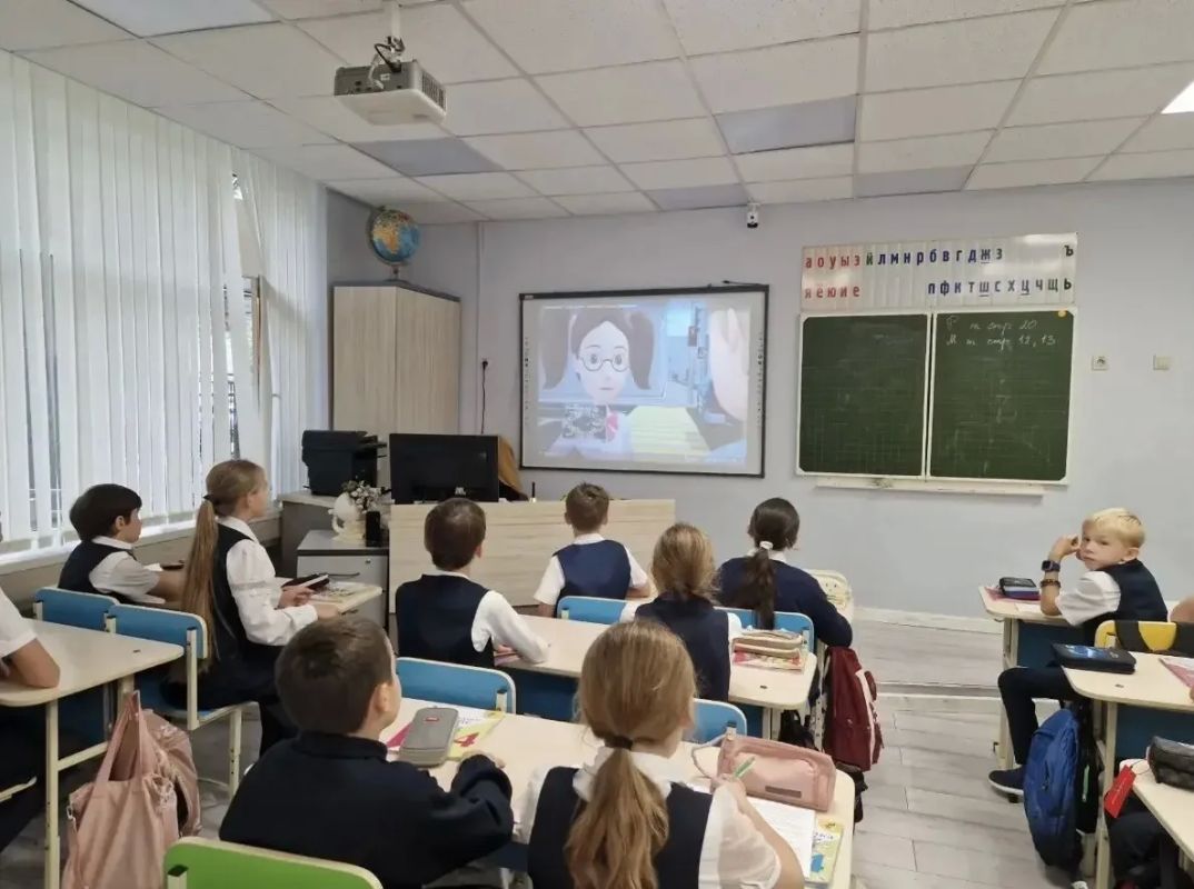 Безопасность детей на дорогах — в приоритете! Безопасность детей на дорогах — в приоритете!