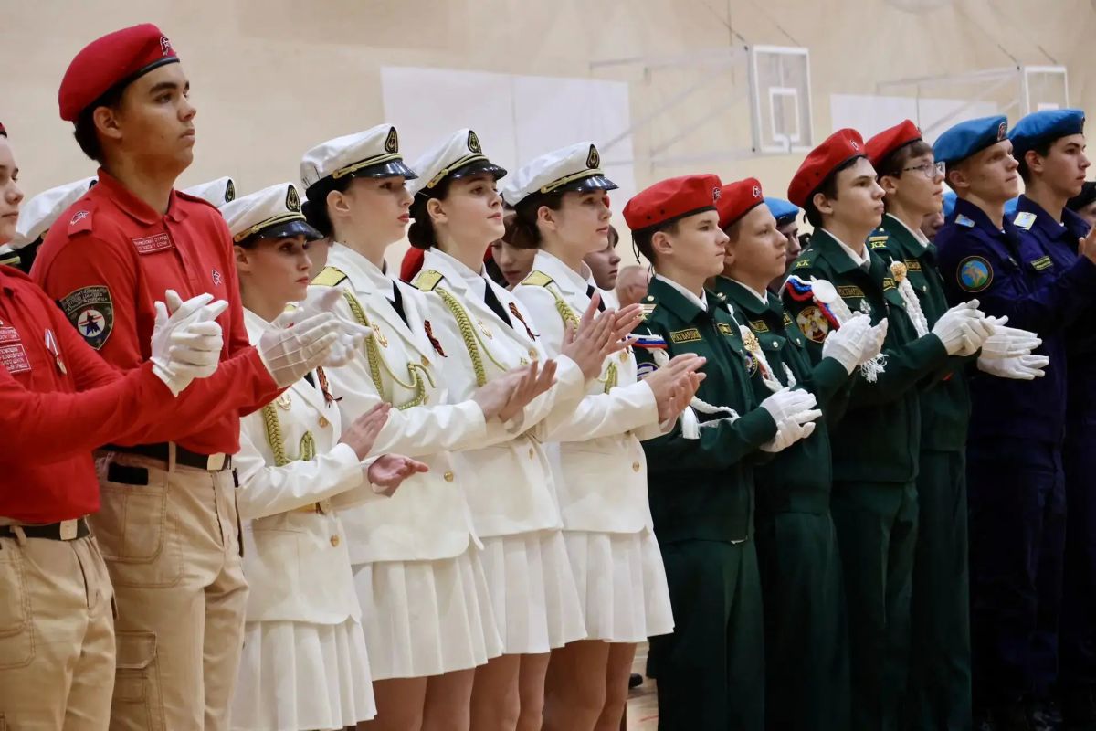 В Сочи сегодня прошёл торжественный марш клубов и объединений Сочи — военнопатриотических, военноспортивных, казачьих В Сочи сегодня прошёл торжественный марш клубов и объединений Сочи — военнопатриотических, военноспортивных, казачьих