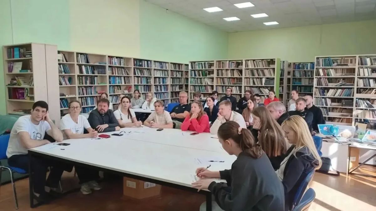 В Центральной городской библиотеке города Сочи прошла Всероссийская акция «Спортивный диктант» В Центральной городской библиотеке города Сочи прошла Всероссийская акция «Спортивный диктант»
