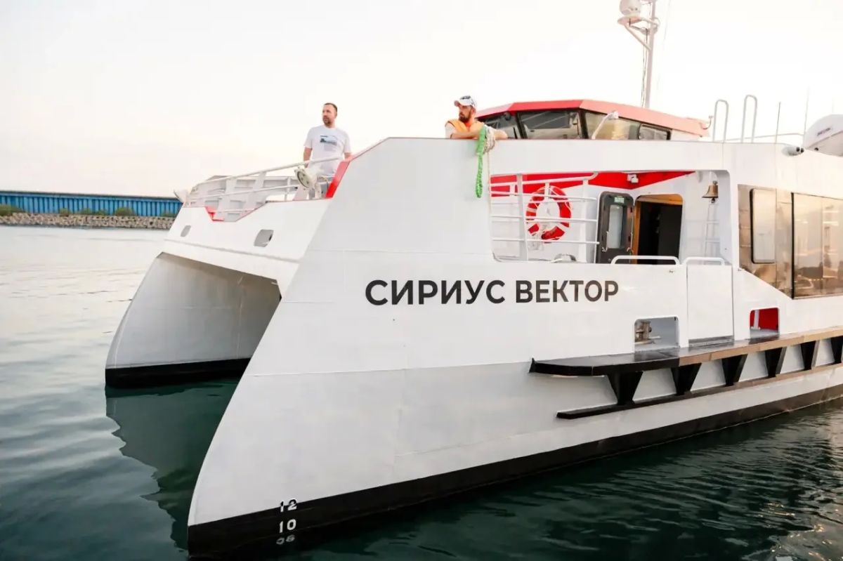 «Комета» и «Сириус Вектор» продолжат рейсы до конца октября «Комета» и «Сириус Вектор» продолжат рейсы до конца октября