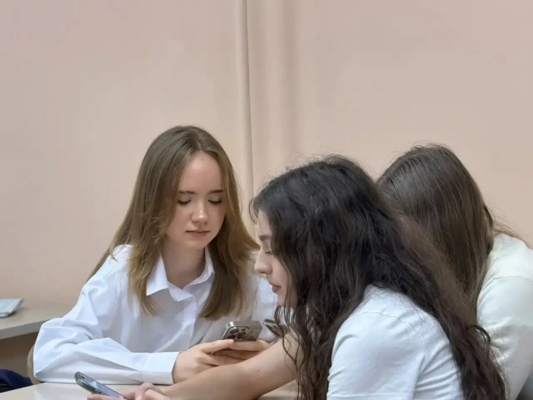 В Сочи продолжаются встречи в рамках проекта «Проводники смыслов В Сочи продолжаются встречи в рамках проекта «Проводники смыслов