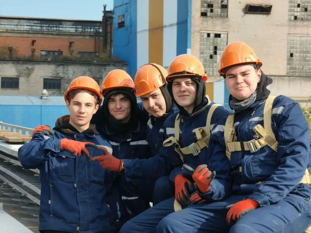 Студенты Сочинского профессионального техникума - на реальном энергетическом объекте — Партизанской ГРЭС, где ООО «Электро» ведёт электромонтажные работы