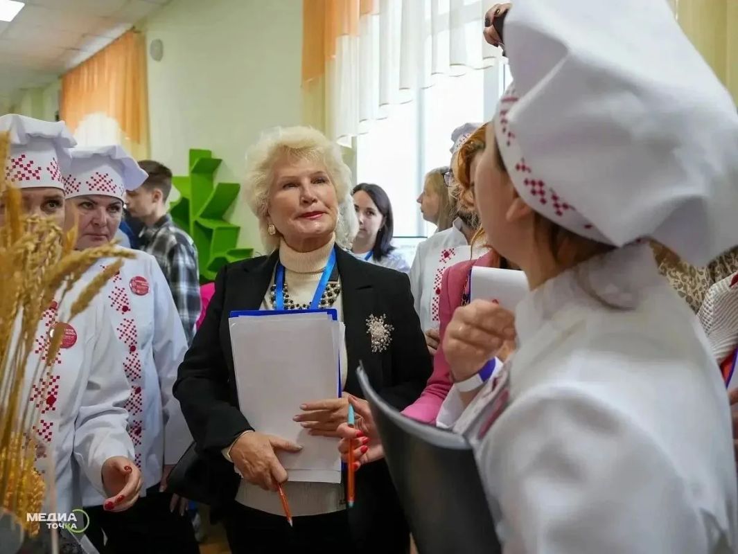 Сочинец Георгий Ковылов признан лучшим поваром школьной столовой Сочинец Георгий Ковылов признан лучшим поваром школьной столовой